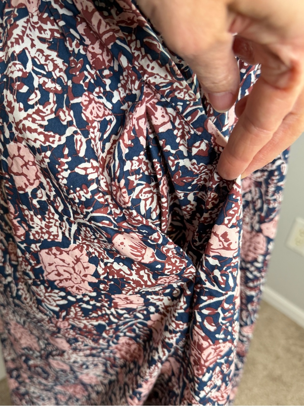 Ann Taylor Blue Pink Floral Smocked Flare Midi Dress 10 Spaghetti Straps Pockets - Picture 6 of 11
